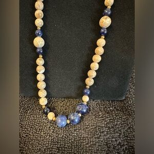 AMAZING Vintage Lipas and Jasper/Agate beaded necklace